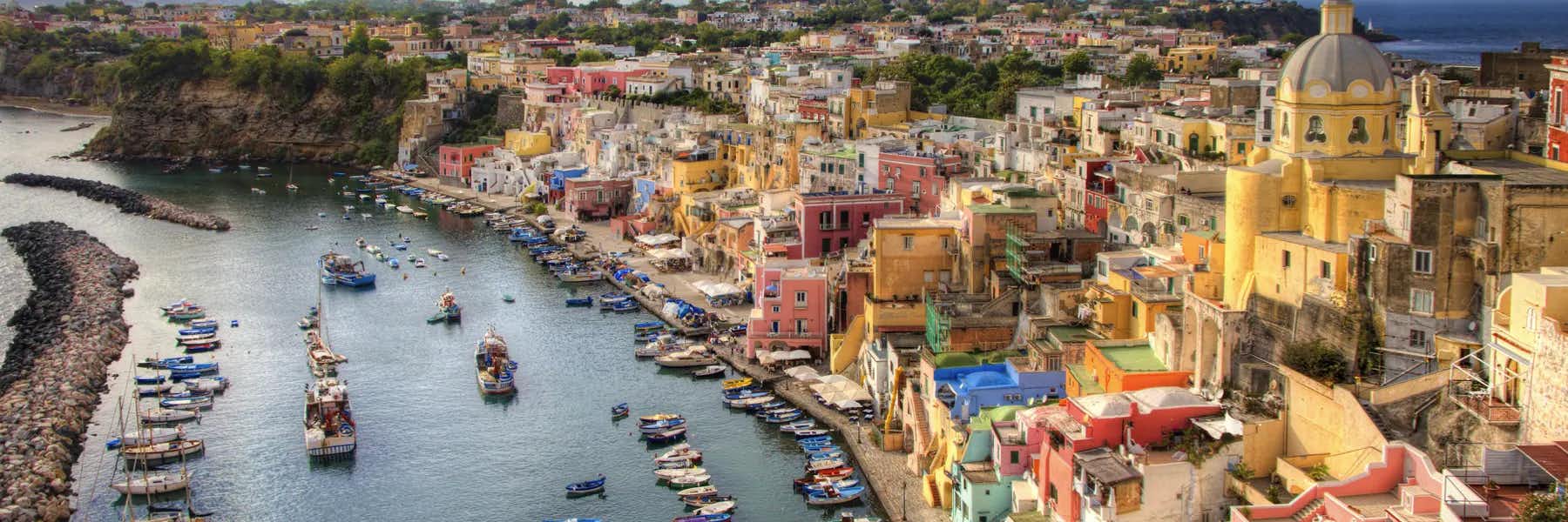 Amazing Things To Do and See in Unforgettable Naples, Italy