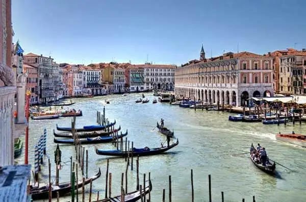 is venice italy expensive to visit