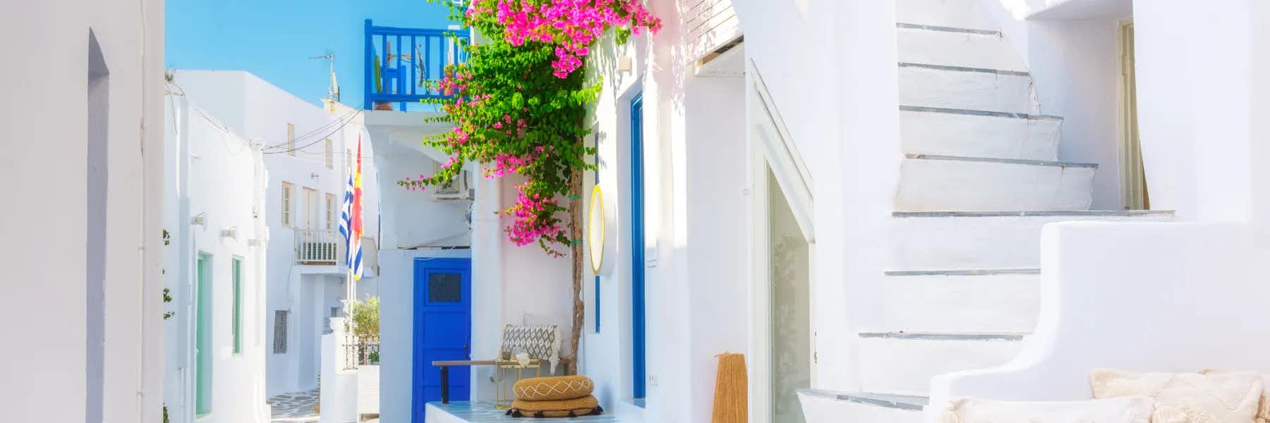 The Three Best Things About Living in Greece (and the Two Worst)