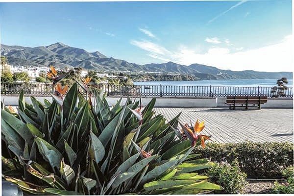 Dramatic views and pleasant weather are just two reasons why expats love the Costa del Sol.