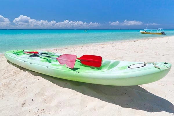 Cool, powder-soft beaches…turquoise seas…an amazing beach lifestyle: the Riviera Maya has it all…